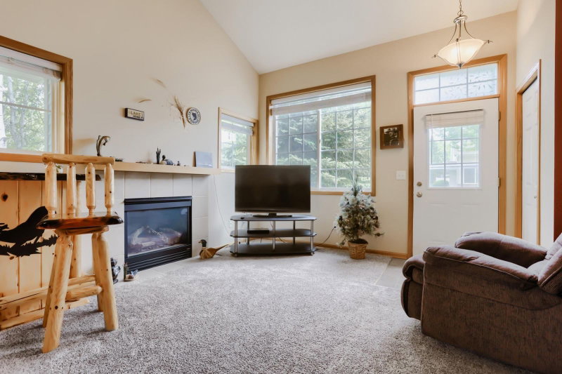 18087 Vance Circle NW - Photo 8