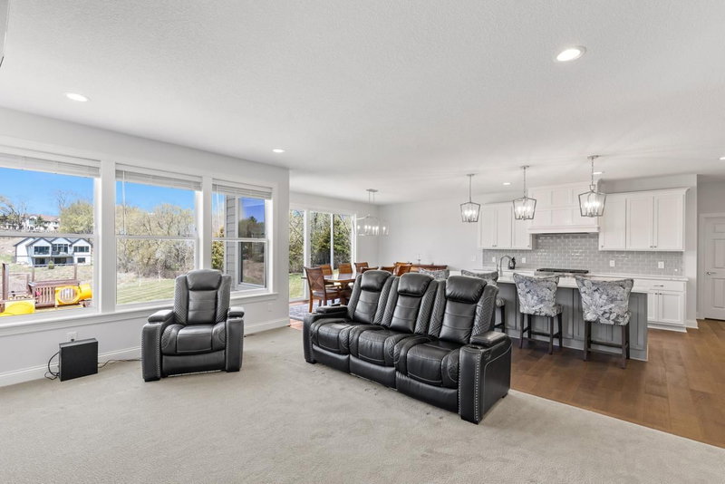 16860 Valley Road - Photo 14