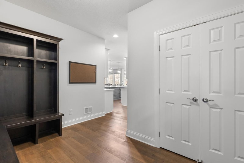 16860 Valley Road - Photo 24