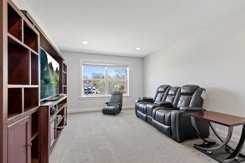 16860 Valley Road - Photo 28