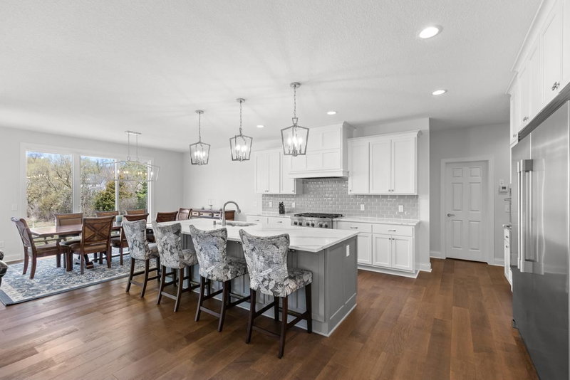 16860 Valley Road - Photo 4