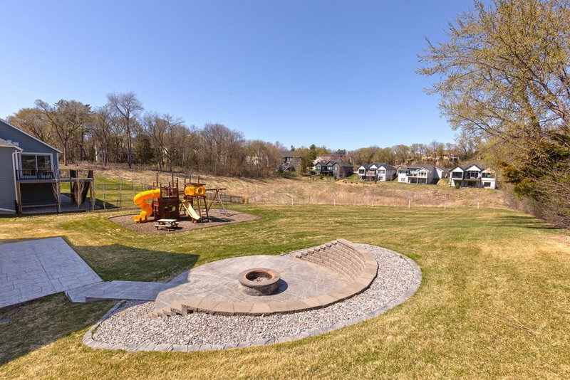 16860 Valley Road - Photo 53