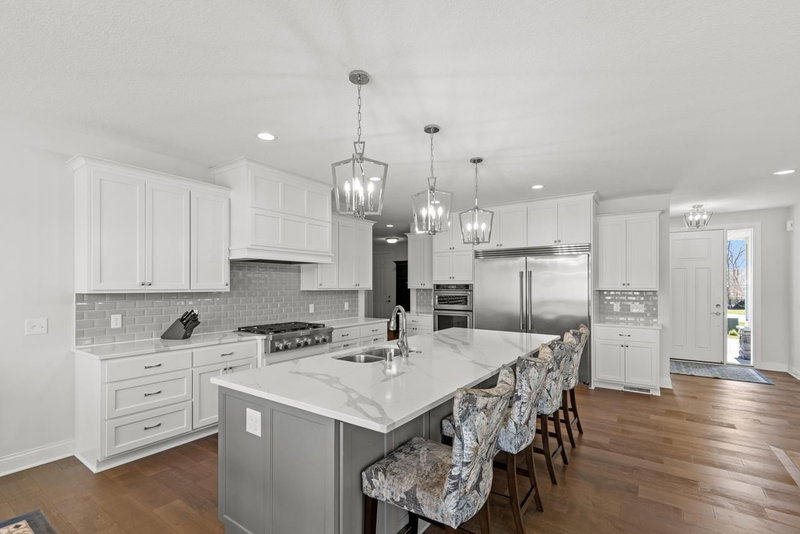 16860 Valley Road - Photo 7