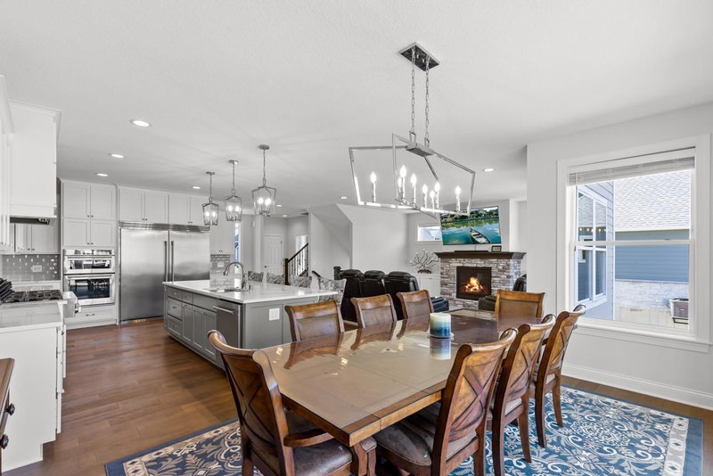 16860 Valley Road - Photo 10