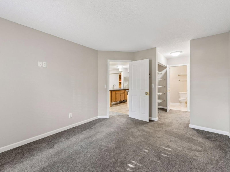 7675 142nd Street W #109 - Photo 17
