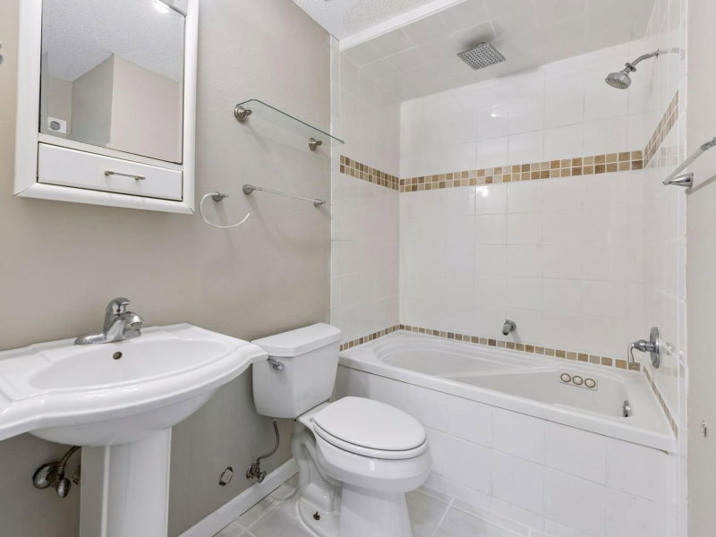 7675 142nd Street W #109 - Photo 21