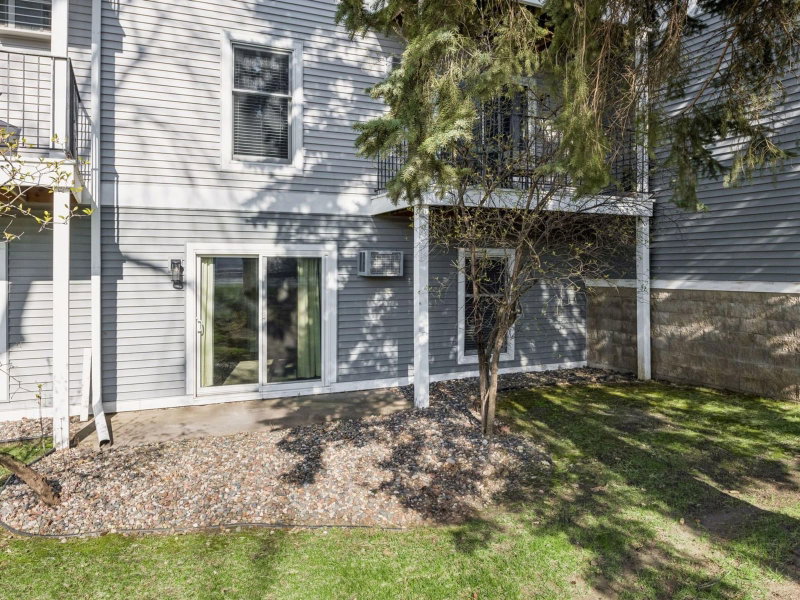 7675 142nd Street W #109 - Photo 30
