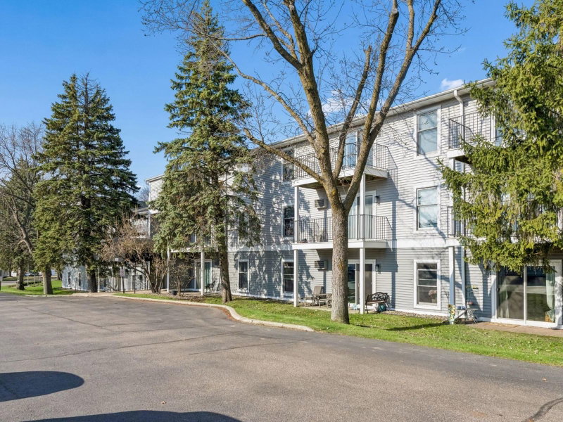 7675 142nd Street W #109 - Photo 31