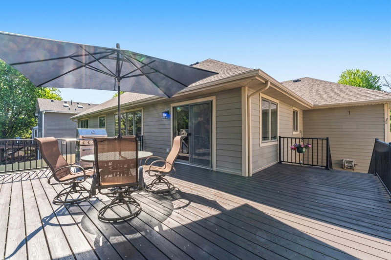 719 Eastridge Drive - Photo 44
