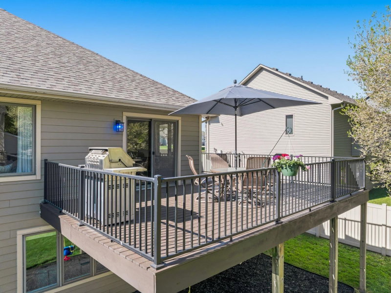 719 Eastridge Drive - Photo 46