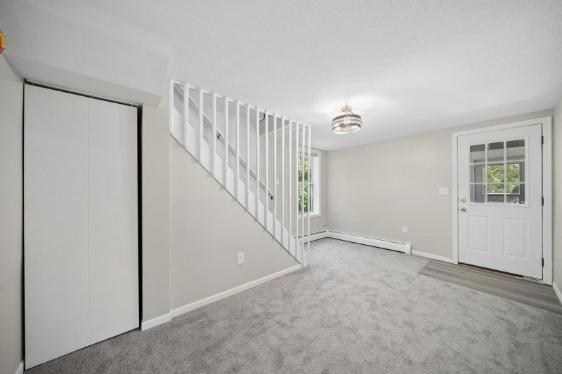 210 Willow Street - Photo 7