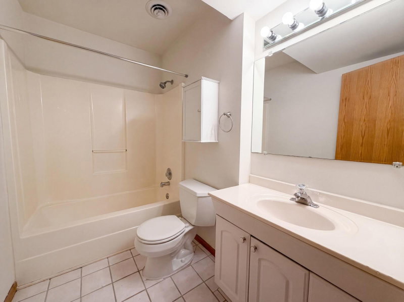 6475 Grandview Drive - Photo 13