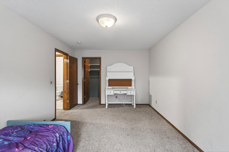 818 Sherwood Road - Photo 15