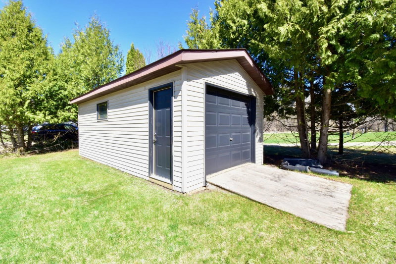 5123 Green Meadow Road SE - Photo 43