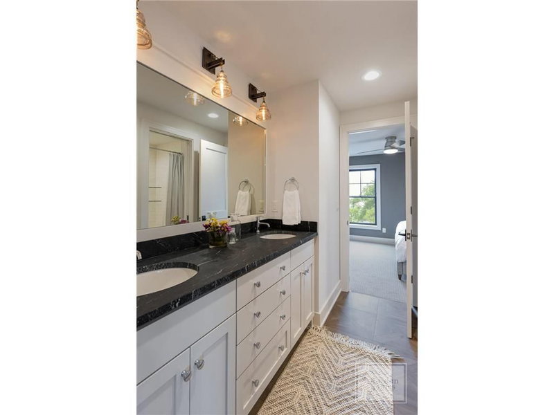 2535 Pioneer Trail - Photo 11