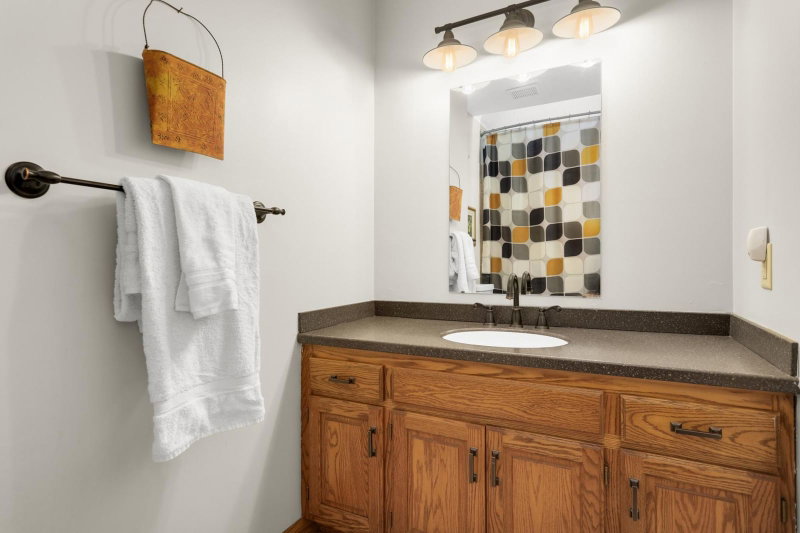19044 Xavier Street NW - Photo 16