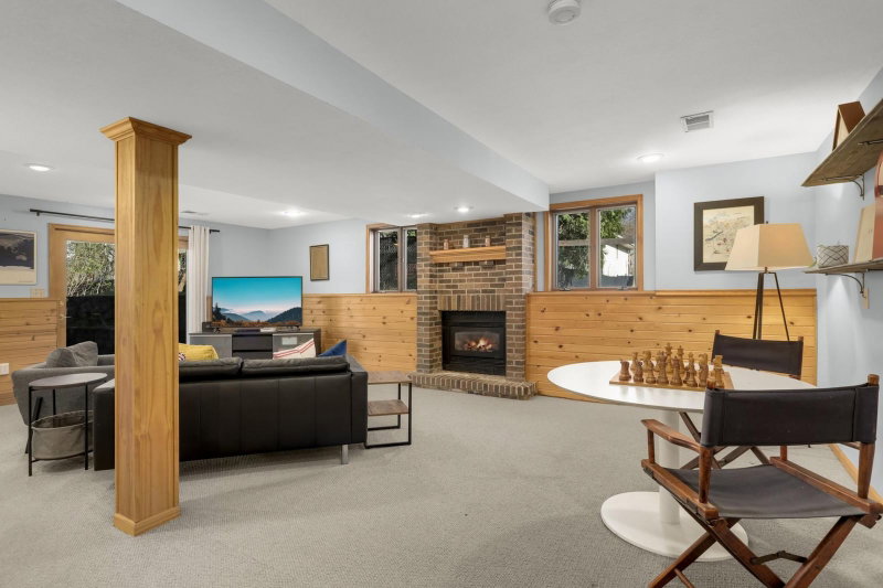 19044 Xavier Street NW - Photo 17
