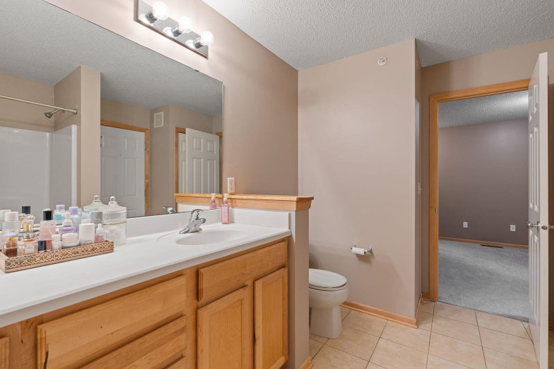 7509 Parkridge Way - Photo 19