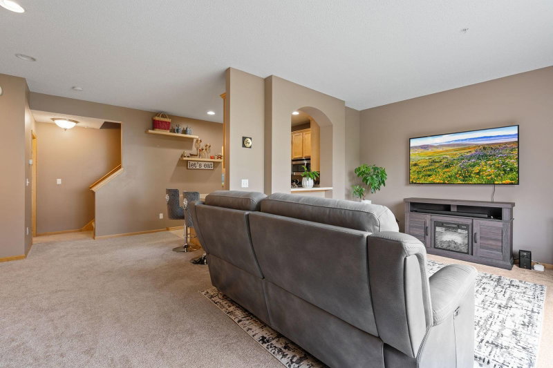 7509 Parkridge Way - Photo 7