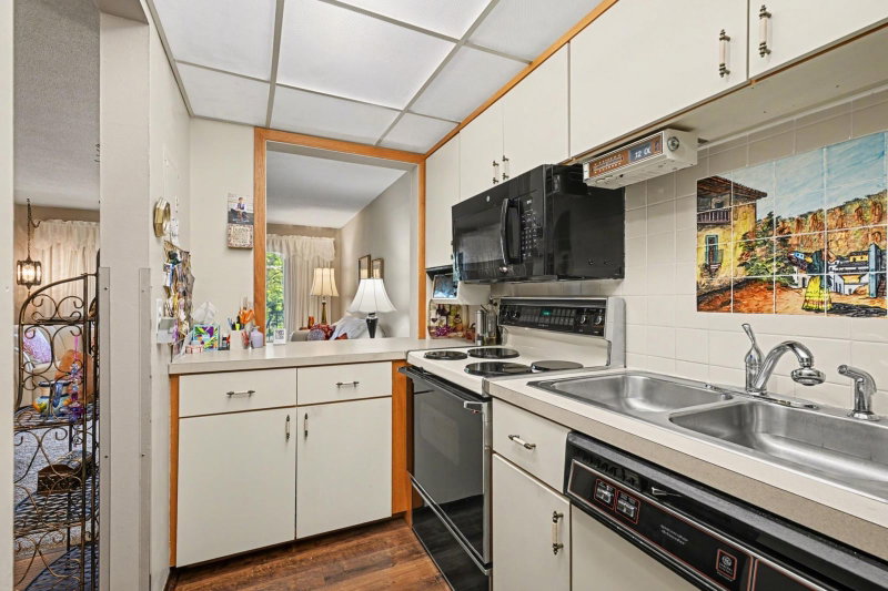 4120 Parklawn Avenue #222 - Photo 15