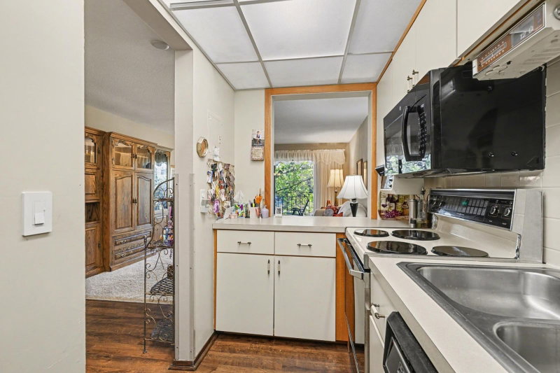 4120 Parklawn Avenue #222 - Photo 16