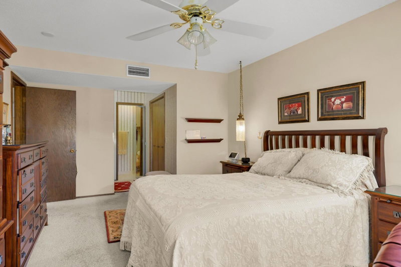 4120 Parklawn Avenue #222 - Photo 18