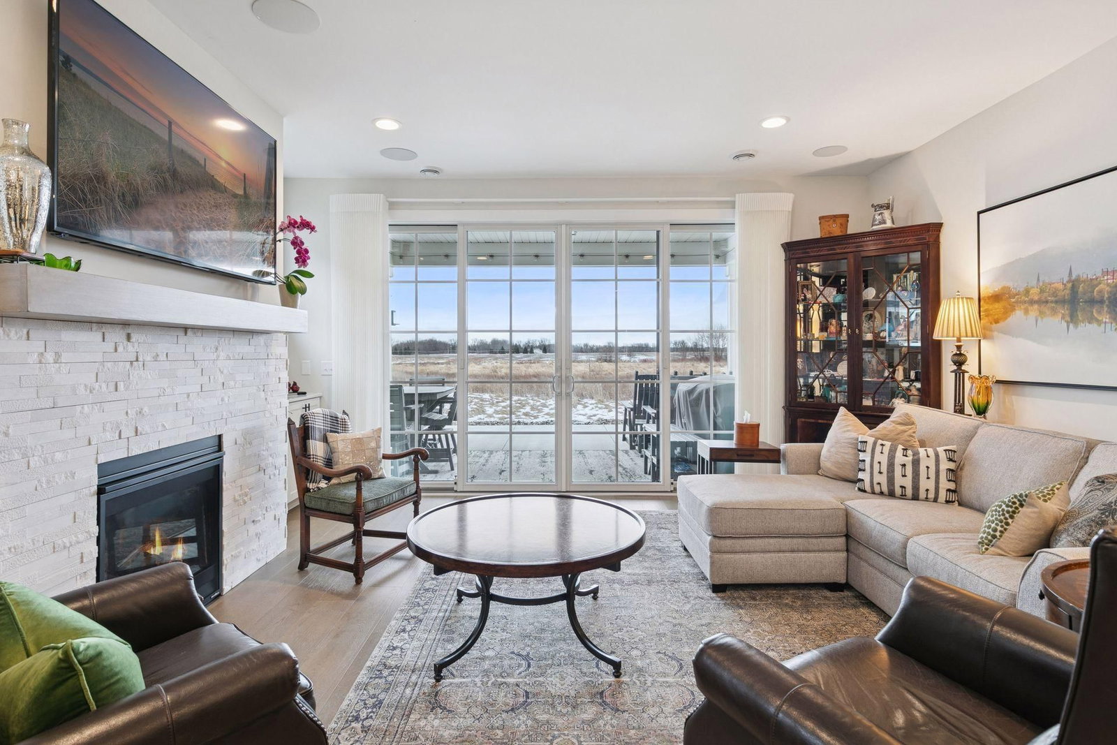 5264 217th Street W