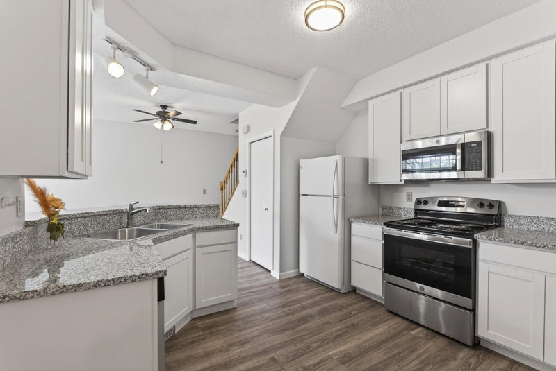 9249 Troon Court - Photo 15