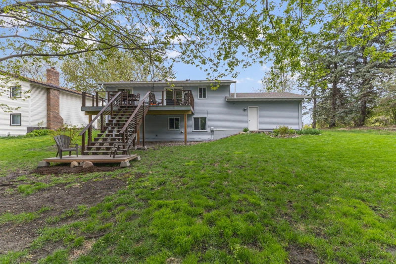 7501 82nd Avenue N - Photo 23