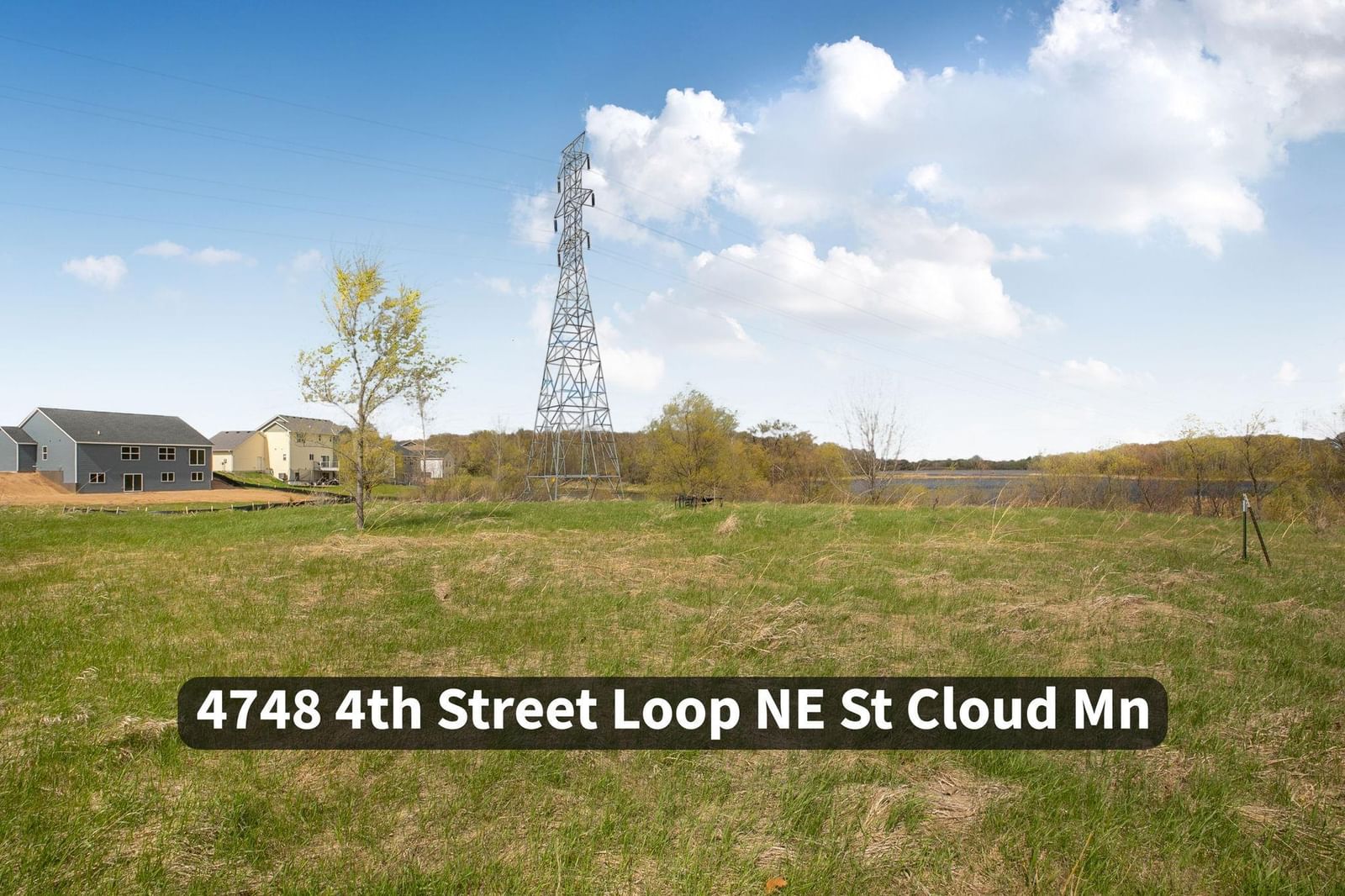 4748 4th Street Loop NE