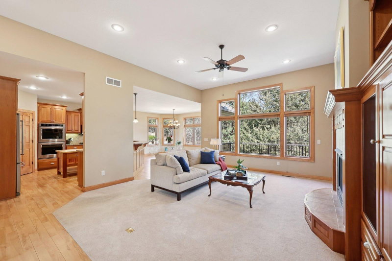 14043 Kings Court - Photo 4