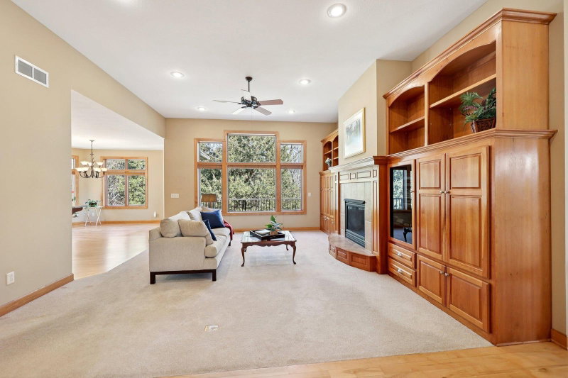 14043 Kings Court - Photo 10