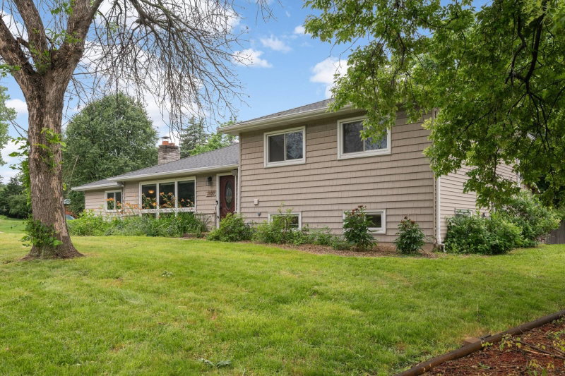 3400 Hopkins Crossroad - Photo 13