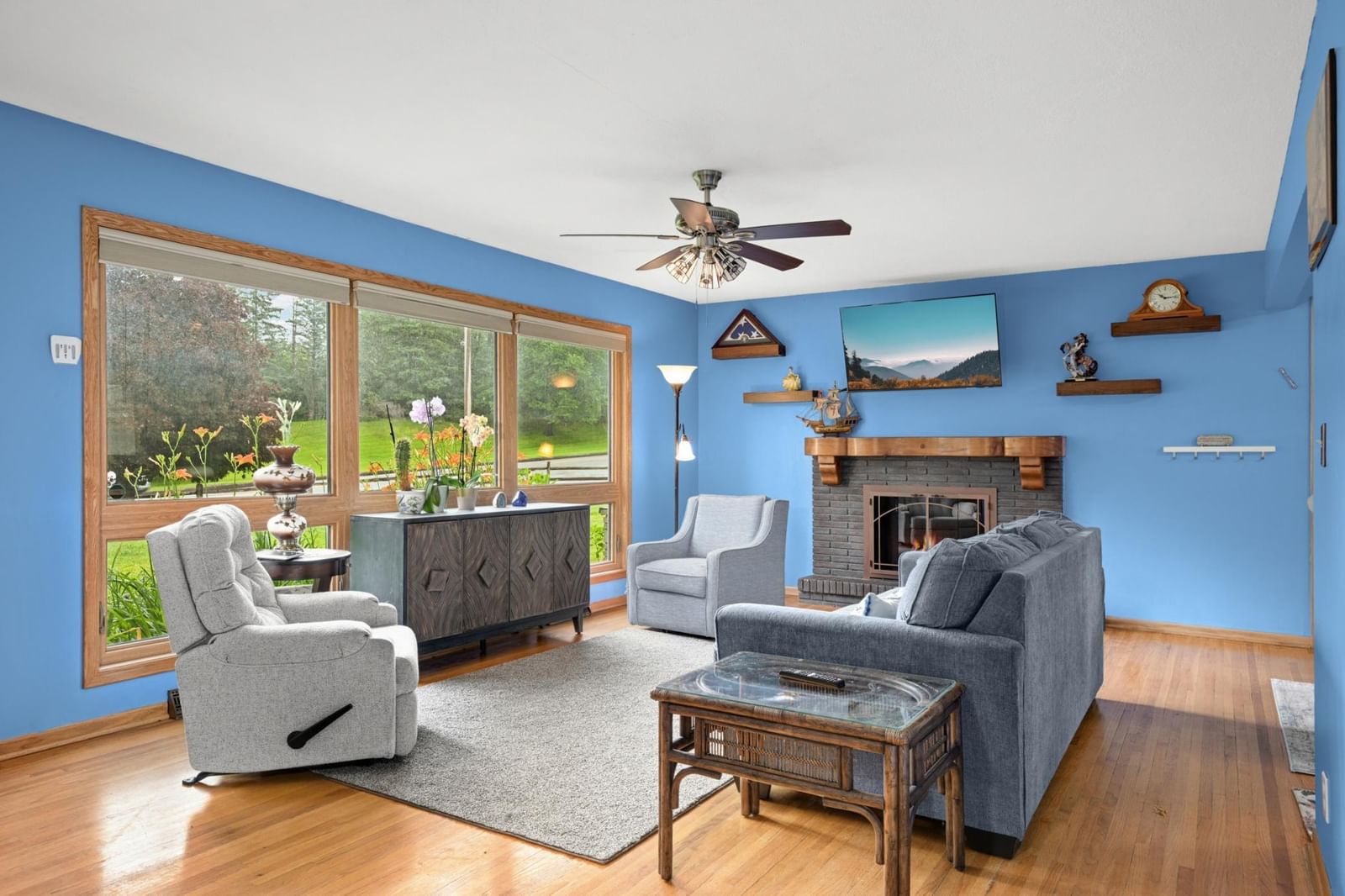 3400 Hopkins Crossroad