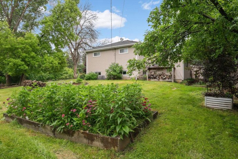3400 Hopkins Crossroad - Photo 25