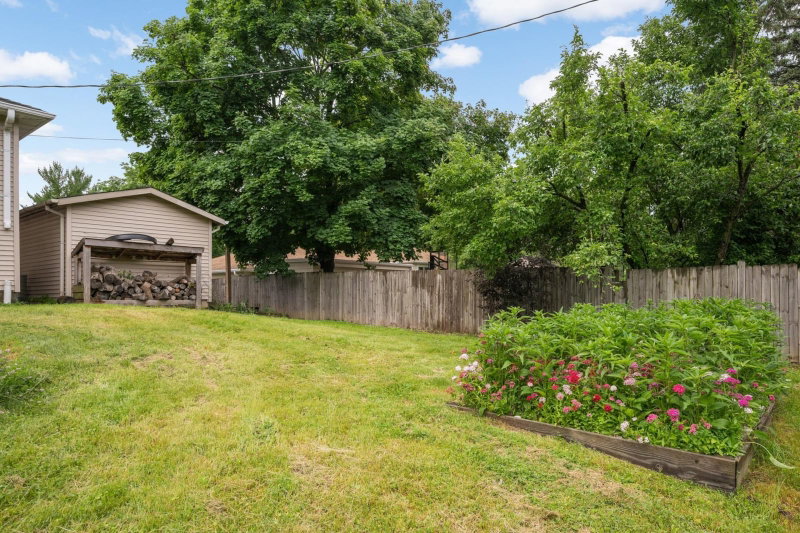 3400 Hopkins Crossroad - Photo 9