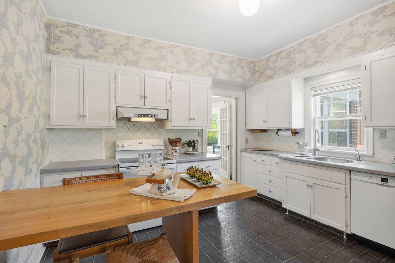 4325 Wooddale Avenue S - Photo 10