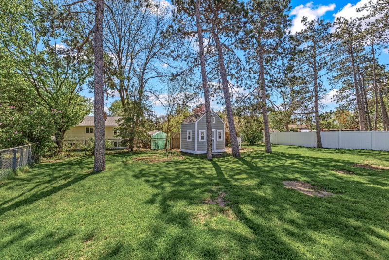 9303 Hallmark Avenue S - Photo 58