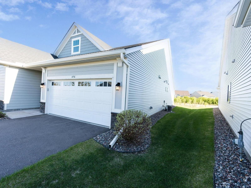 8756 151st Avenue NW - Photo 2