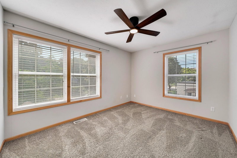 1820 Quincy Street NE #A - Photo 25