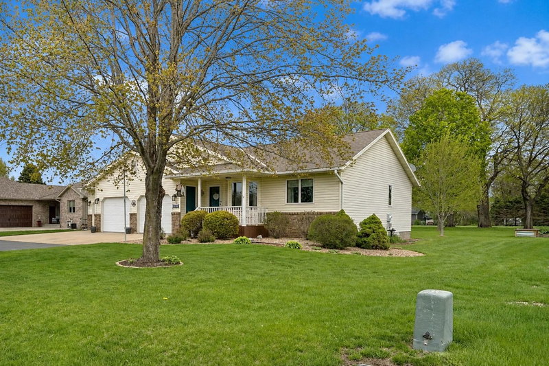 4820 Echo Court - Photo 33