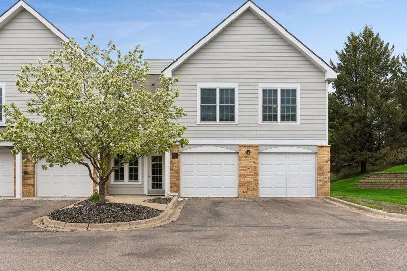 6000 Chasewood Parkway #204