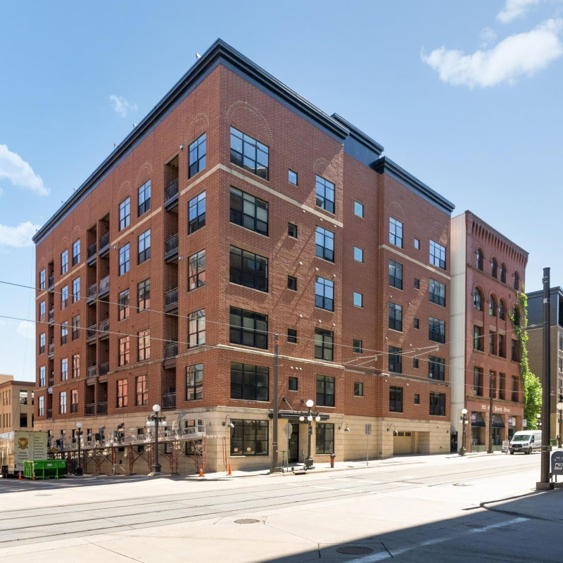 270 4th Street E #309
