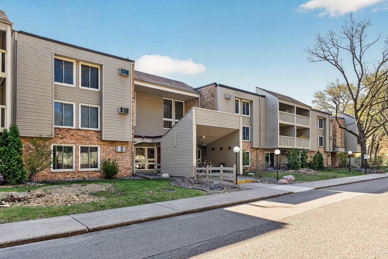 4045 Hodgson Road #211 - Photo 2