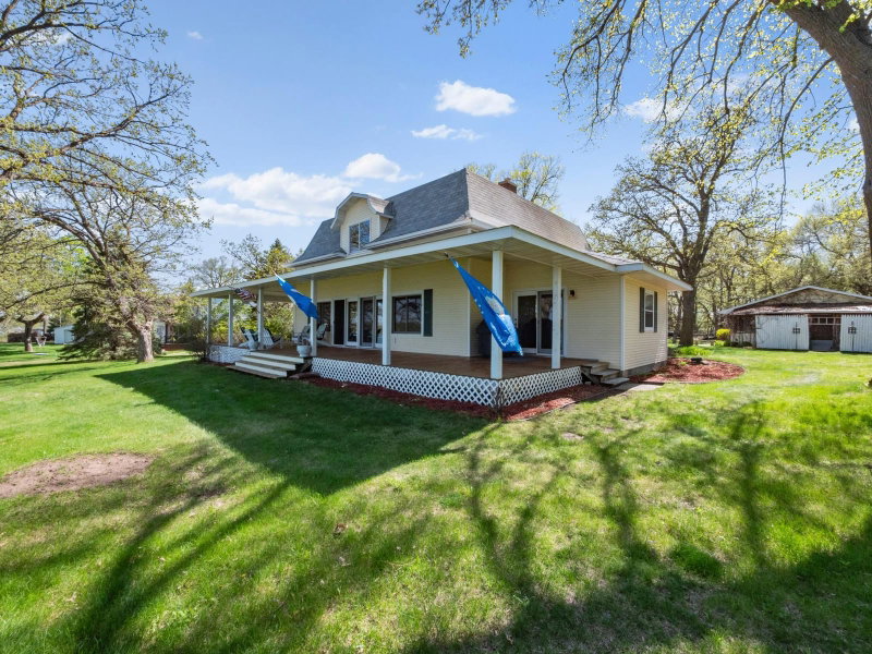 1007 Van Dyke Road NW - Photo 2