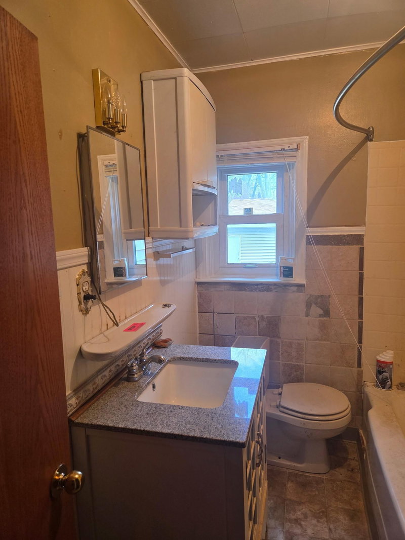 103 Main Street S - Photo 14