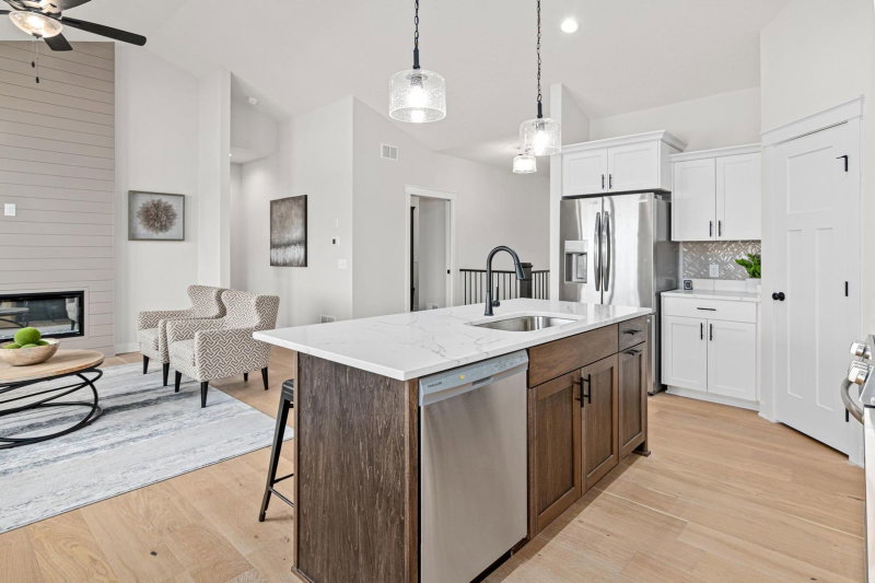 1589 Spruce Street - Photo 12