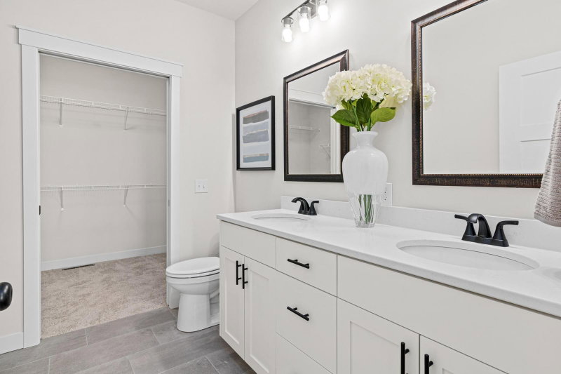1589 Spruce Street - Photo 16