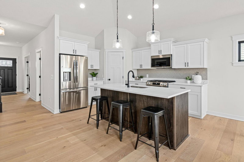 1589 Spruce Street - Photo 6