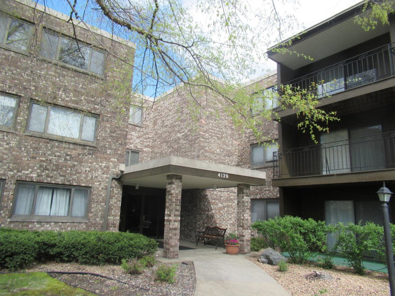 4120 Parklawn Avenue #135